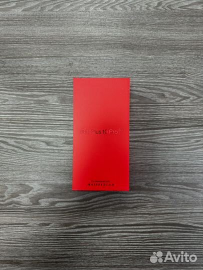 OnePlus 10 pro, 8/128 ГБ