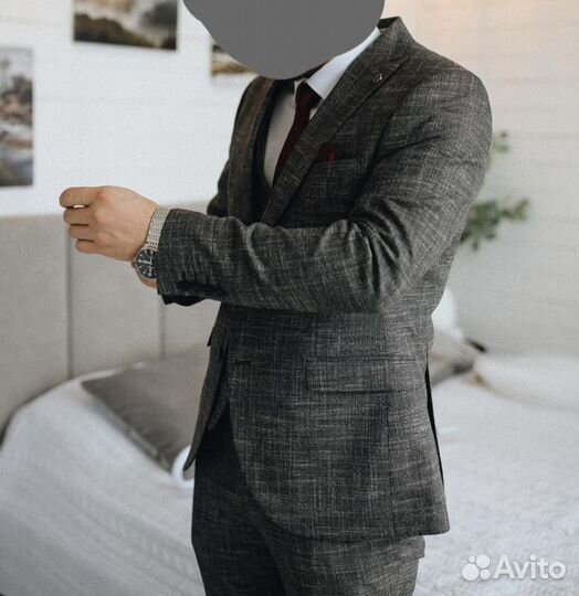 Мужской костюм тройка