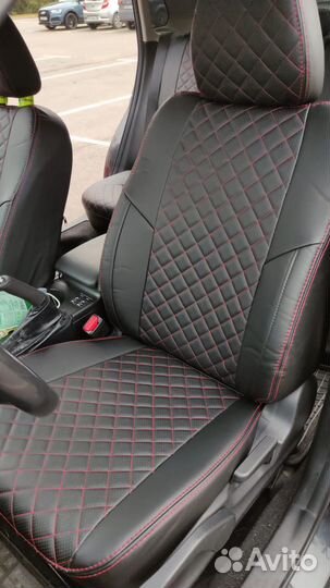 Автомобильные чехлы красная строчка