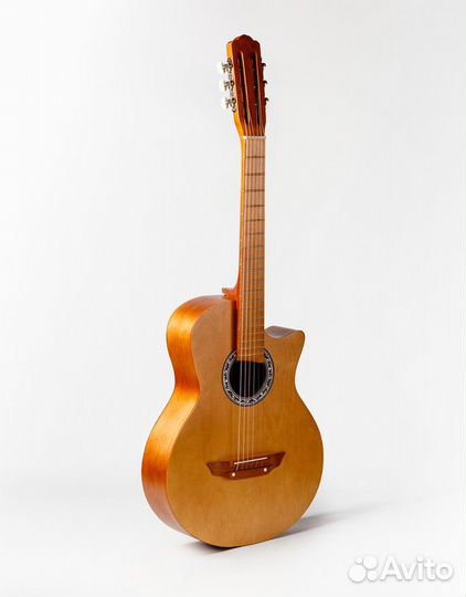 Оркестровая гитара 40' / 6 струн