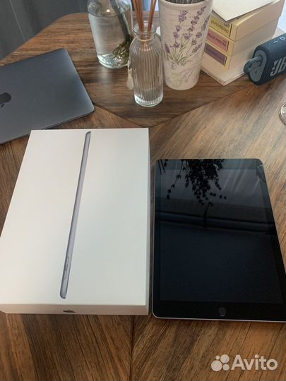 Планшет apple iPad 2019