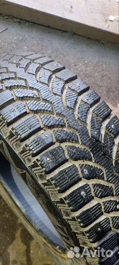 Bridgestone Blizzak Spike-01 185/65 R15 88T