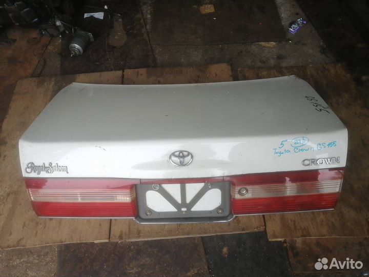 Крышка багажника Toyota Crown 155