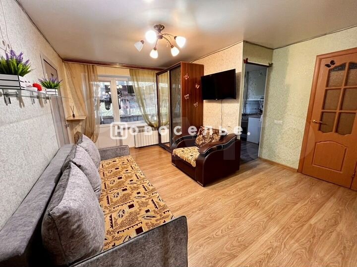 3-к. квартира, 42,3 м², 2/5 эт.