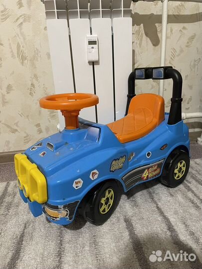 Детская машинка каталка
