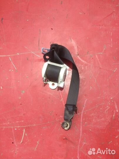 Ремень безопасности задний правый Nissan Almera