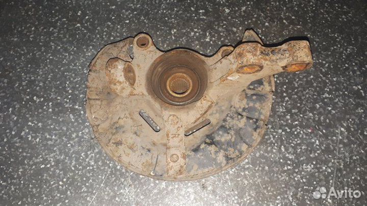 Кулак поворотный передний правый Lifan Solano 620