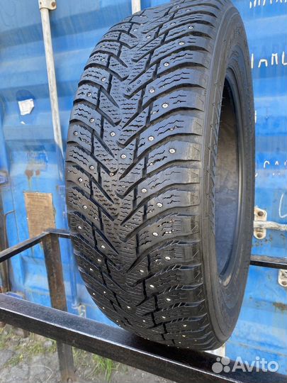 Nokian Tyres Hakkapeliitta 8 SUV 225/65 R17