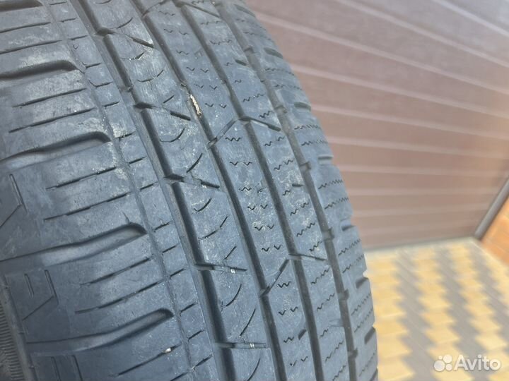 Continental ContiCrossContact LX 215/65 R16 98