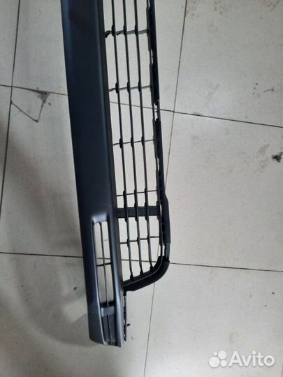 Решетка в бампер Toyota Highlander 3 2014