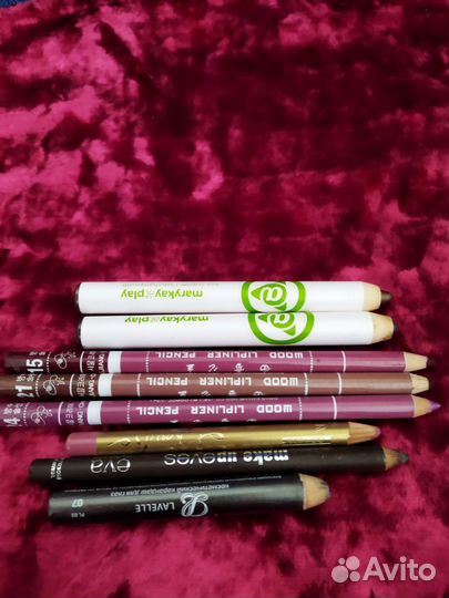 Карандаши для губ и глаз