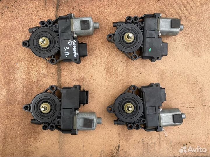 Мотор стеклоподъемника Kia Sorento 2 XM