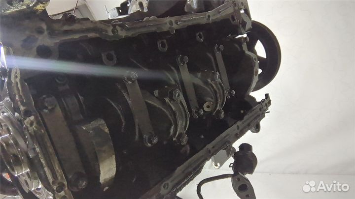 Блок цилиндров Nissan X-Trail (T30), 2005