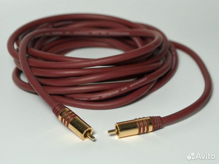 Кабель Oehlbach rca-rca для сабвуфера 5м