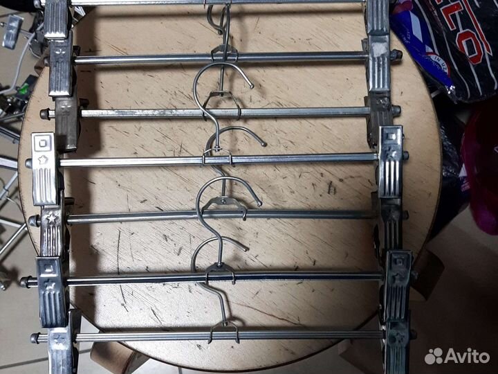 Плечики железные