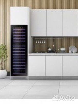 Винный шкаф. Холодильник для вина