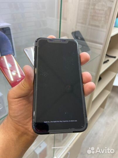 iPhone Xr, 64 ГБ