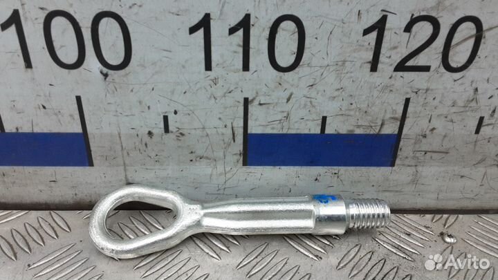 Крюк буксировочный на BMW 5 F10/f11