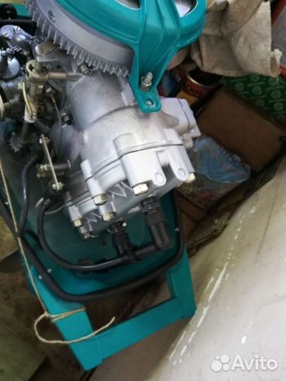 Лодочный мотор 