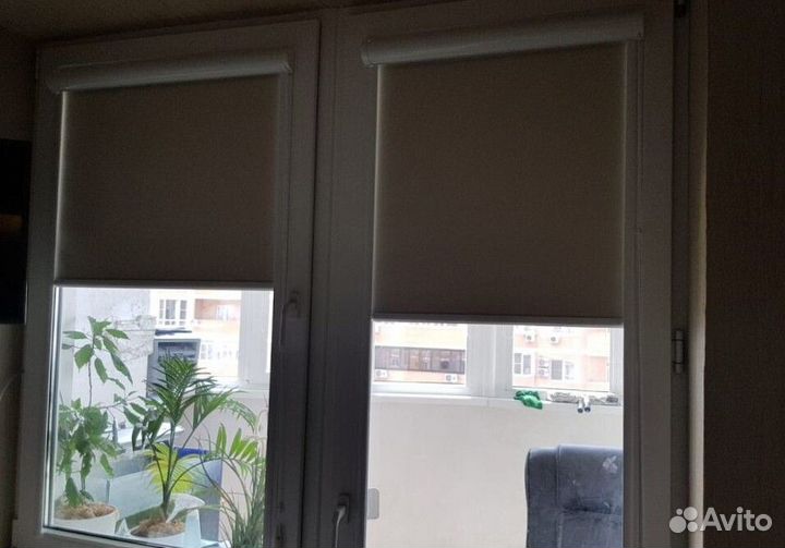 Рулонные кассетные шторы блекаут P1358-M6100