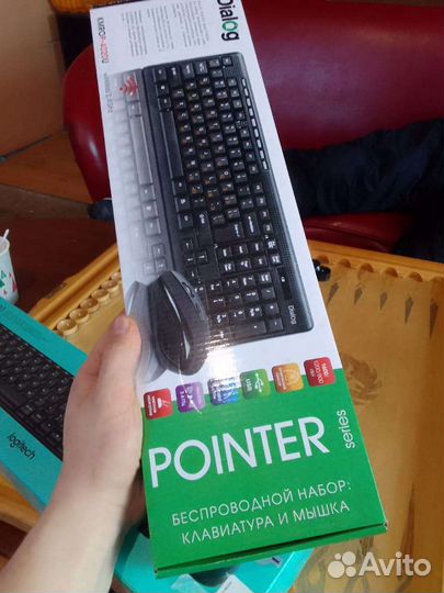 Беспроводная мышь и клавиатура