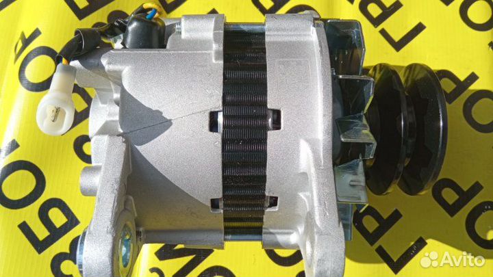 Генератор Mitsubishi Fuso Fighter FK 6M60