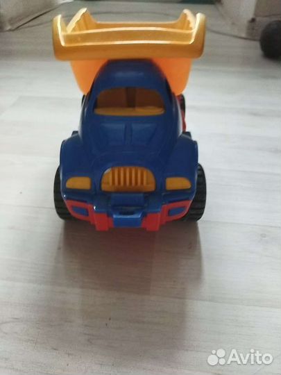 Трактор+грузовичек игрушки