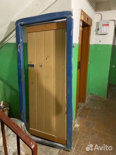 Дверь входная железная бу