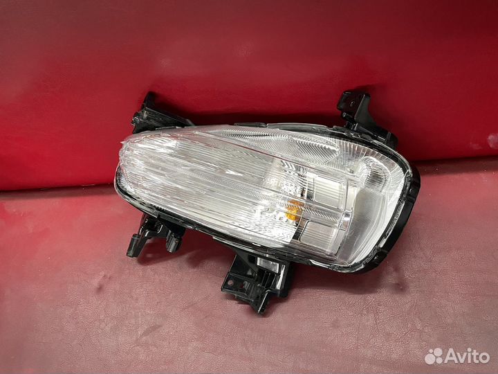 Поворотник левый Kia K5 3 целый, оригинал