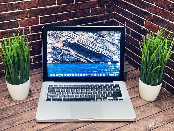 MacBook Pro core i5/ 12Гб/ ssd и HDD
