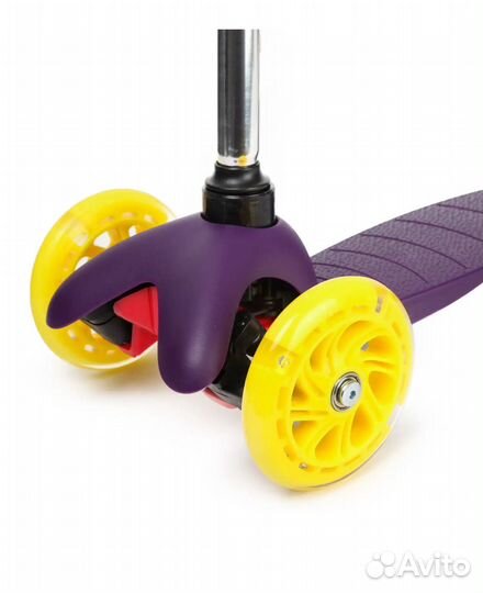 Самокат трехколесный новый светящиеся колеса