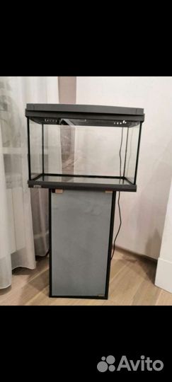 Аквариум с тумбой
