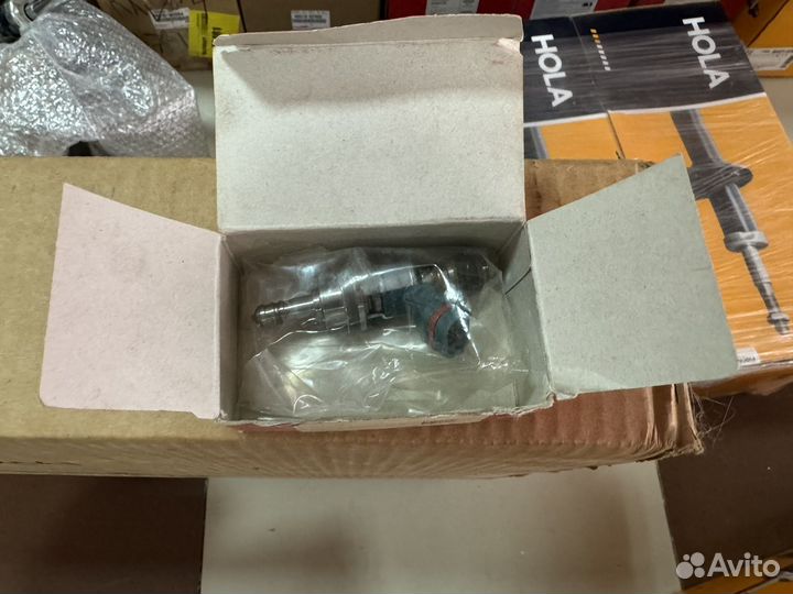 Форсунка топливная Lexus GS IS Crown