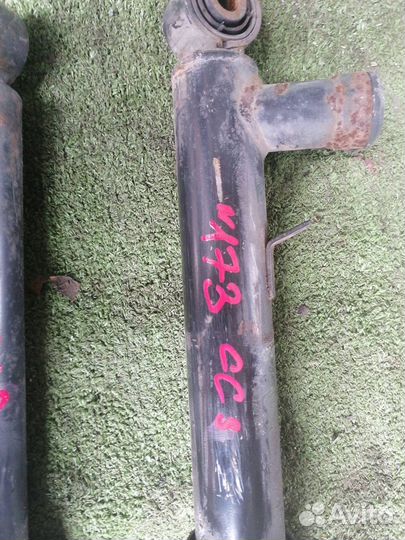 Амортизатор задний Volkswagen Passat Cc 2.0 дизель