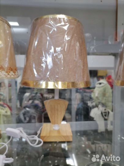 Лампа настольная, торшер