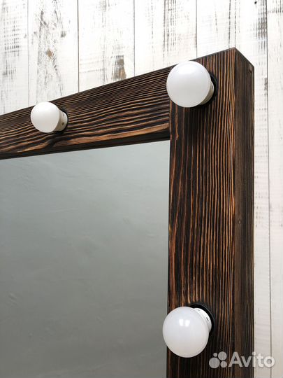 Зеркало с подсветкой