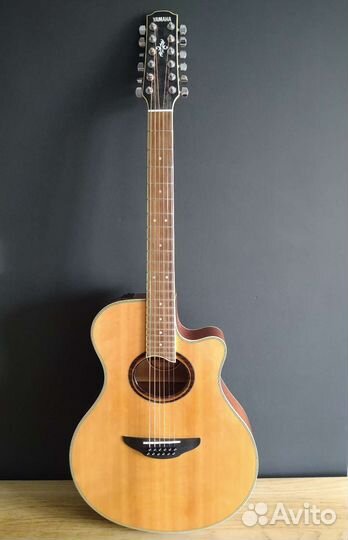Акустическая гитара Yamaha APX700II-12NT