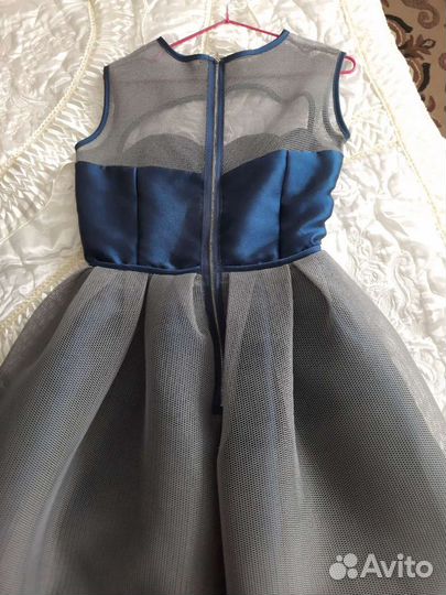 Платье вечернее