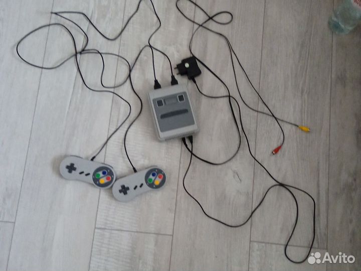 Игровая приставка dendy