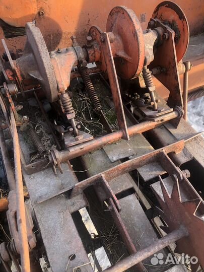 Пресс подборщик