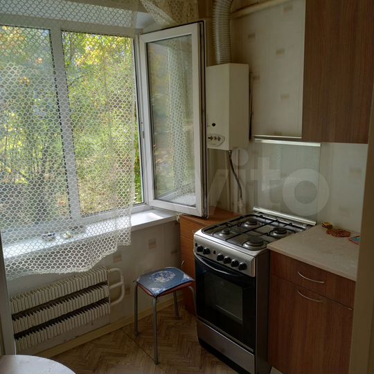 4-к. квартира, 59 м², 1/5 эт.