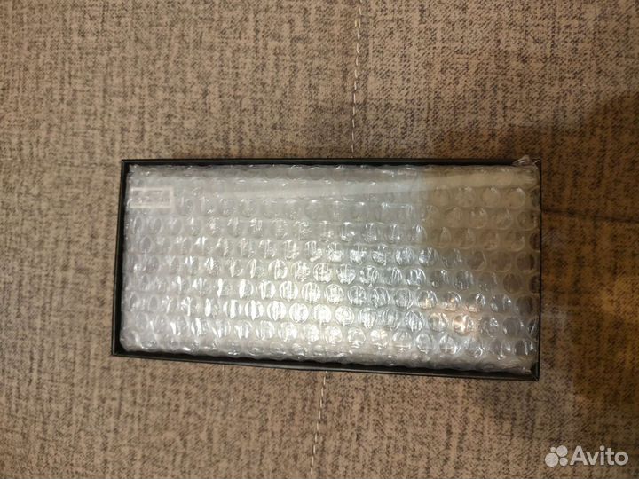 Мобильные телефоны