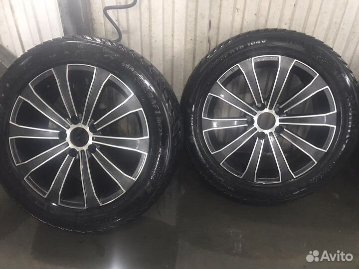 Комплект колес 245/50R18 зима kumho