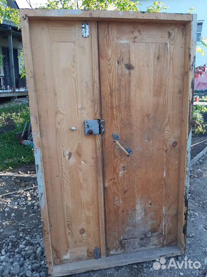Дверь входная деревянная бу