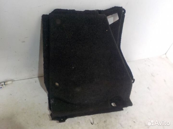 Обшивка багажника land rover Range Rover Vogue