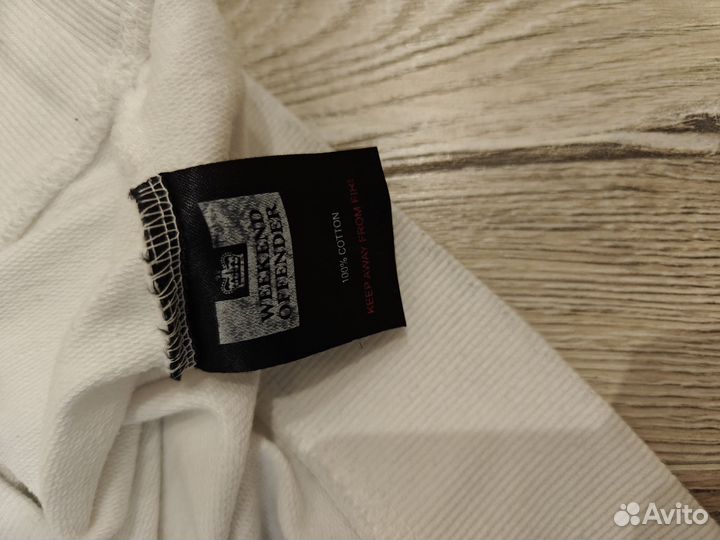 Свитшот weekend offender