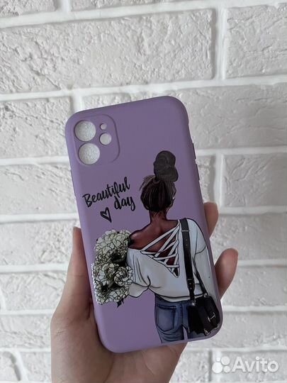 Чехол на iPhone 11