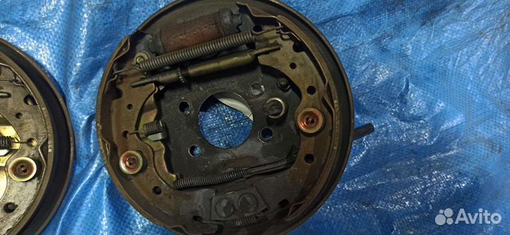 Механизм стояночного тормоза Almera classic