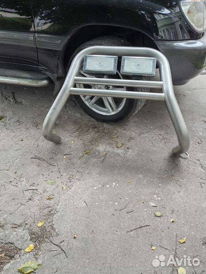 Кенгурятник на land cruiser 100