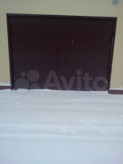 Гараж, > 30 м²